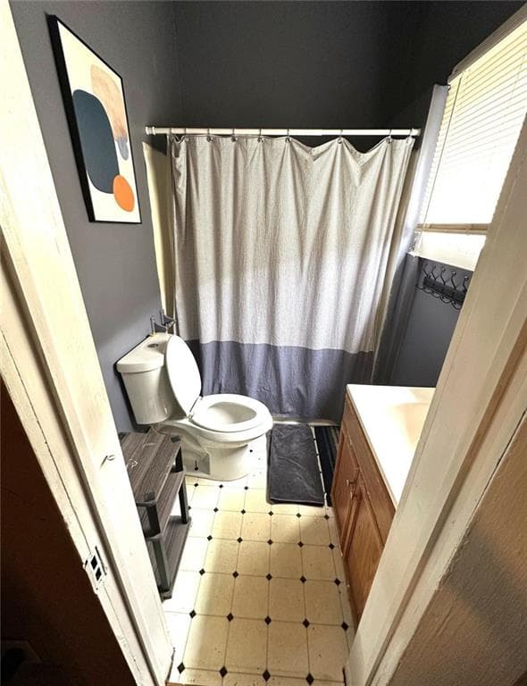 4 bedroom, 2 bathroom, 1,312 sq ft single family residence for sale at 111 Griffin Street, Atlanta, GA 30314 — photo 3
