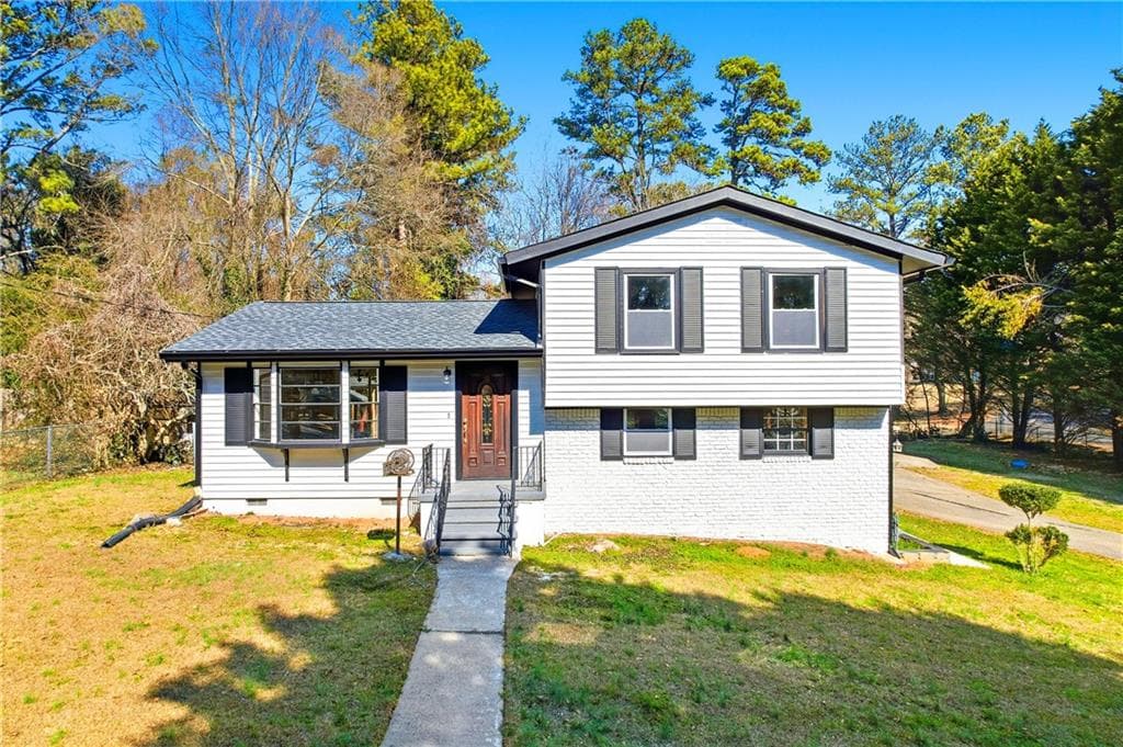 4 bedroom, 2 bathroom, 1,645 sq ft single family residence sold at 1051 Camellia Drive, Marietta, GA 30062