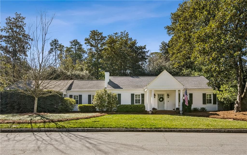 3 bedroom, 2 bathroom, 1,811 sq ft single family residence sold at 859 Stovall Boulevard, Atlanta, GA 30342