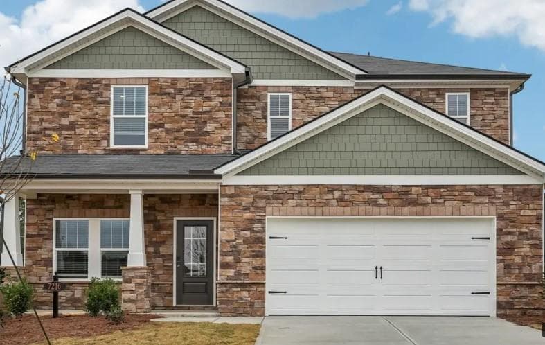 4 bedroom, 3 bathroom, 2,479 sq ft single family residence sold at 7232 Baritone, Fairburn, GA 30213