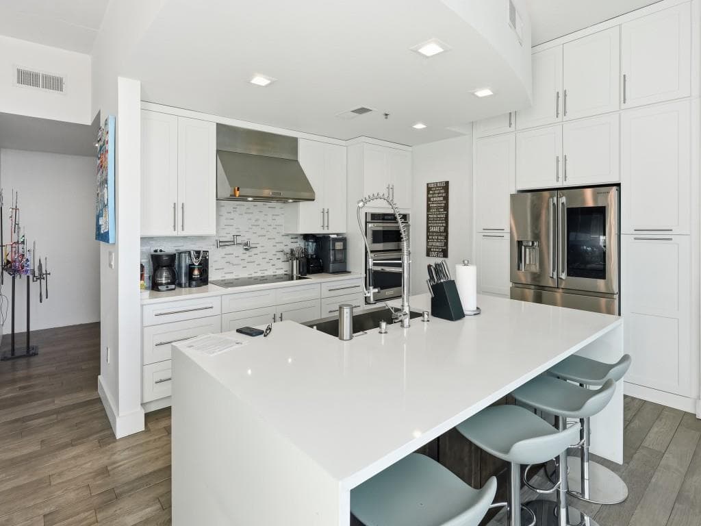 2 bedroom, 2 bathroom, 2,147 sq ft condominium for sale at 361 17th Street 2622, Atlanta, GA 30363 — photo 8