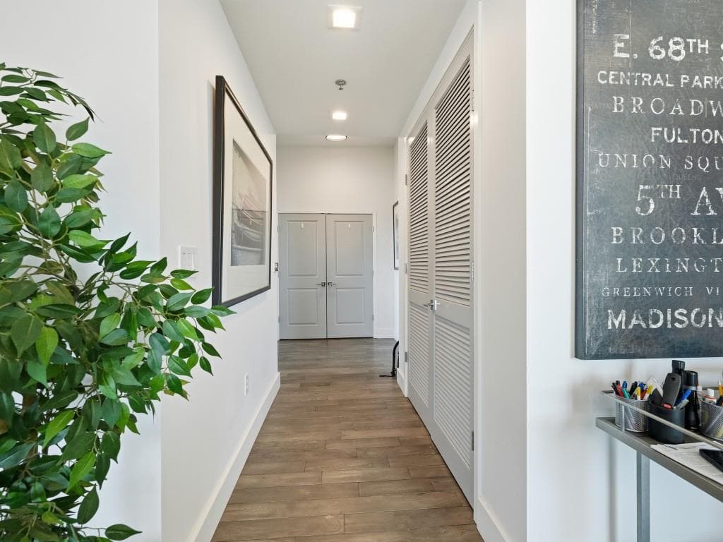 2 bedroom, 2 bathroom, 2,147 sq ft condominium for sale at 361 17th Street 2622, Atlanta, GA 30363 — photo 9