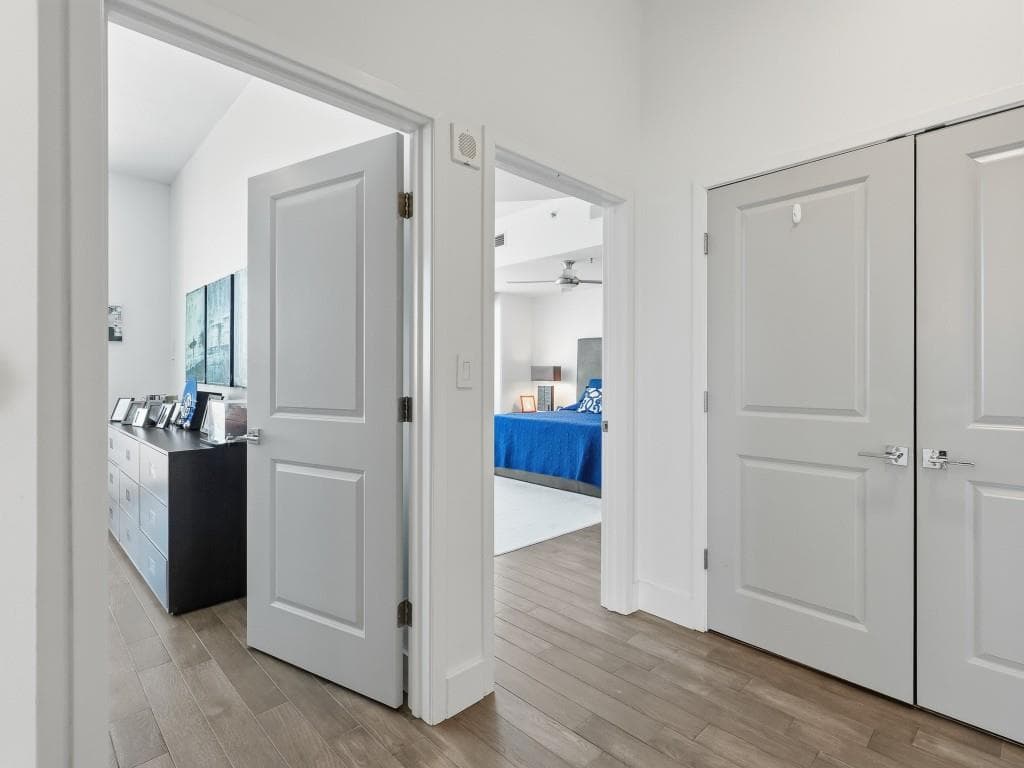 2 bedroom, 2 bathroom, 2,147 sq ft condominium for sale at 361 17th Street 2622, Atlanta, GA 30363 — photo 10