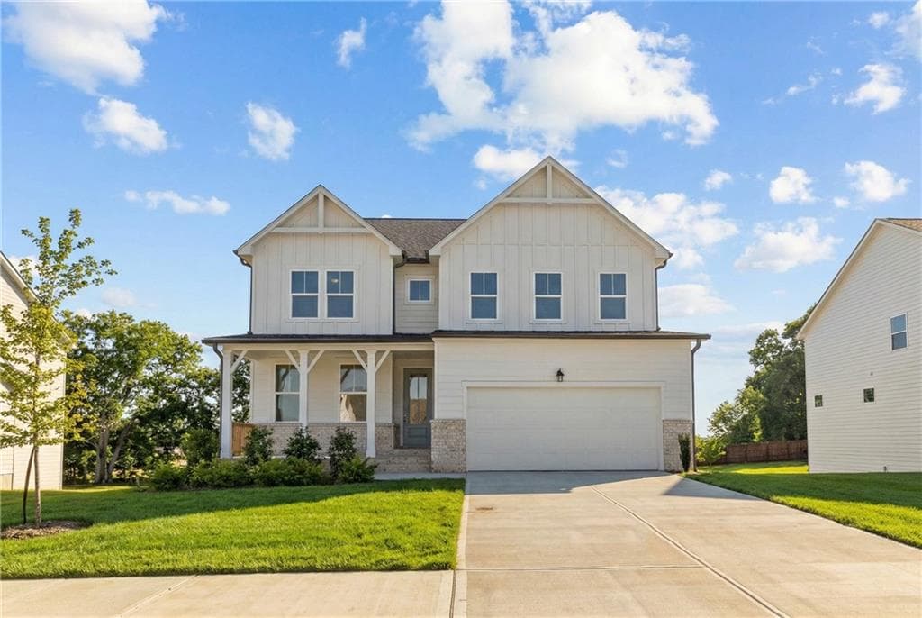 4 bedroom, 4 bathroom, 2,506 sq ft single family residence sold at 612 Grand Wehunt Drive, Hoschton, GA 30548
