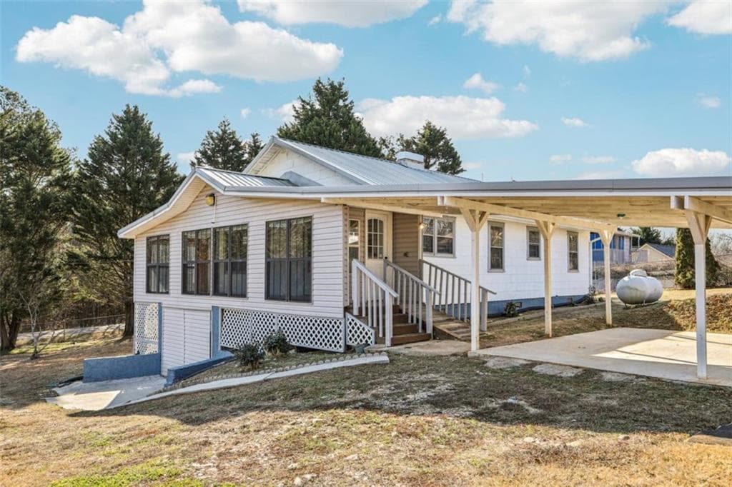 3014 Bronco Lane, Gainesville, GA 30507 — most recent listing photo