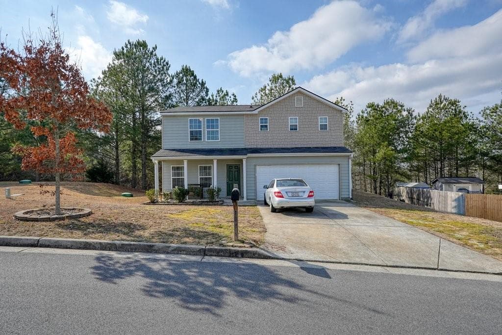 4 bedroom, 3 bathroom, 2,040 sq ft single family residence for sale at 18 Oxford Lane, Kingston, GA 30145 — photo 3