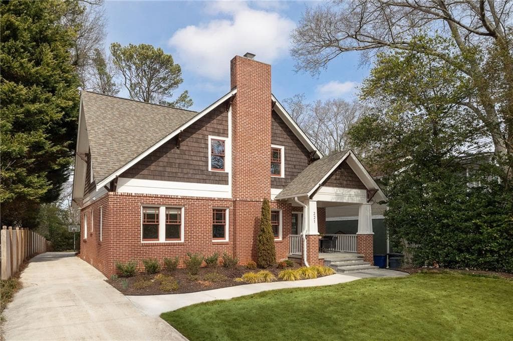 5 bedroom, 4 bathroom, 3,415 sq ft single family residence sold at 221 Oak Lane, Decatur, GA 30030