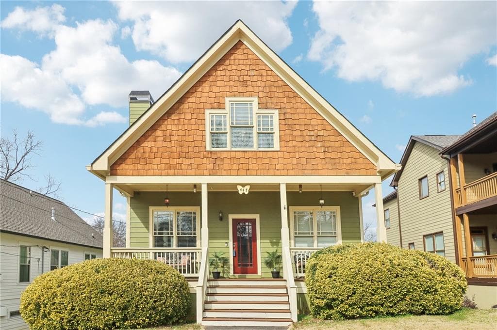 3 bedroom, 3 bathroom, 2,152 sq ft single family residence sold at 447 Walnut Street, Atlanta, GA 30354