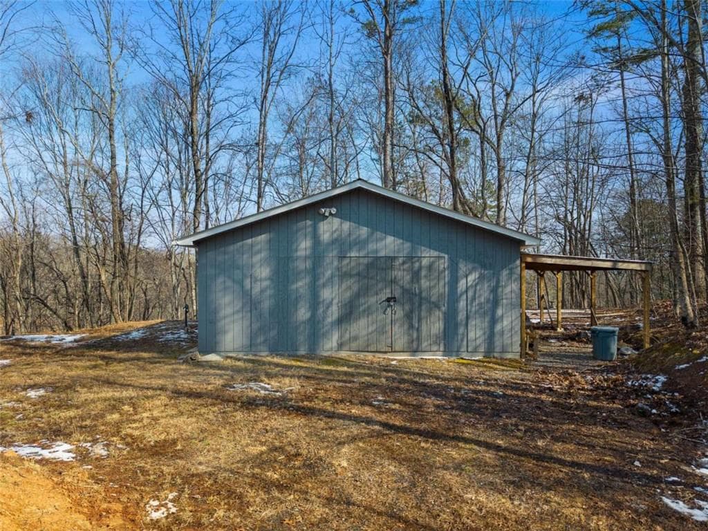 3 bedroom, 2 bathroom, 1,296 sq ft single family residence for sale at 56 Robins Ridge, Blue Ridge, GA 30513 — photo 6
