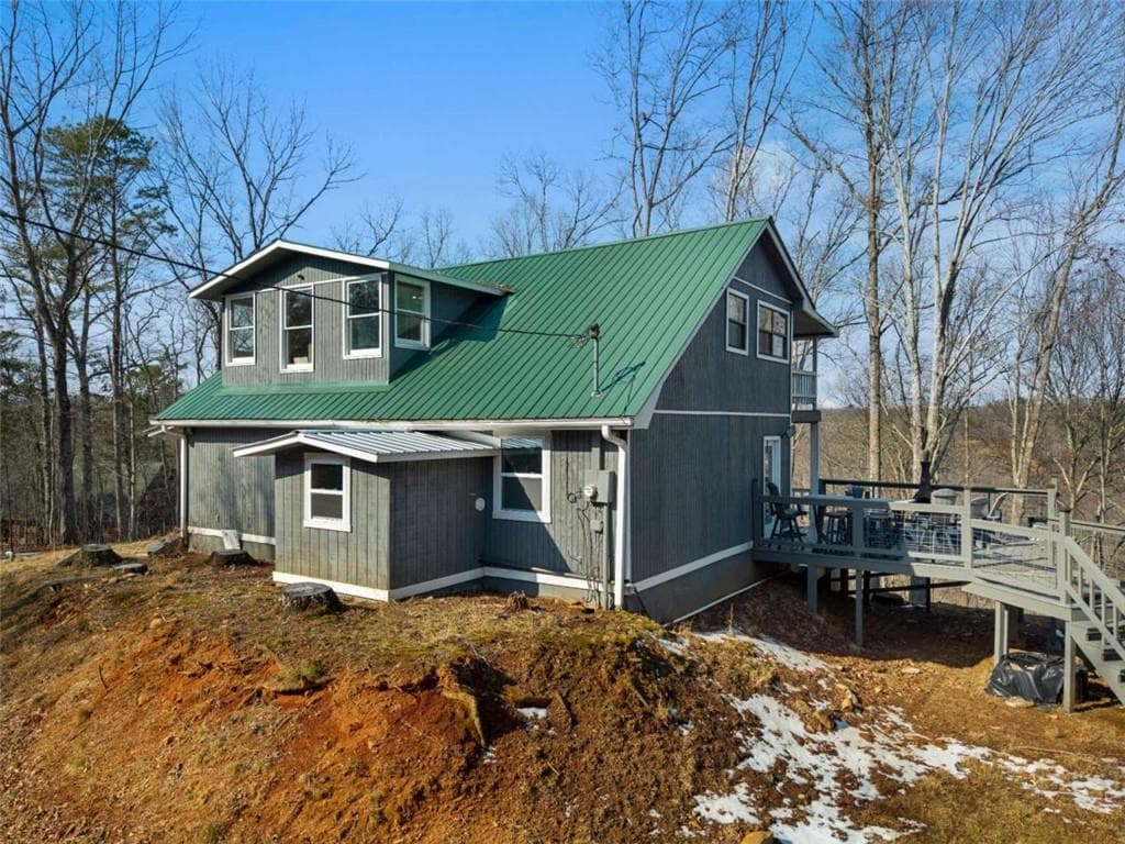 3 bedroom, 2 bathroom, 1,296 sq ft single family residence for sale at 56 Robins Ridge, Blue Ridge, GA 30513 — photo 7