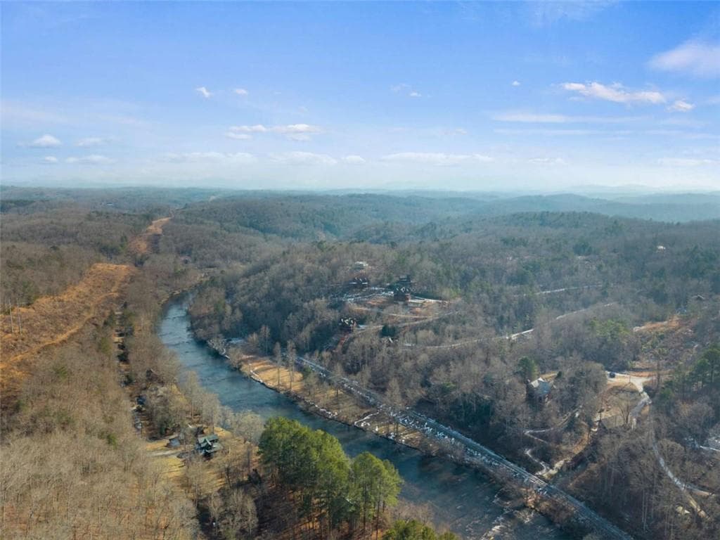 3 bedroom, 2 bathroom, 1,296 sq ft single family residence for sale at 56 Robins Ridge, Blue Ridge, GA 30513 — photo 9