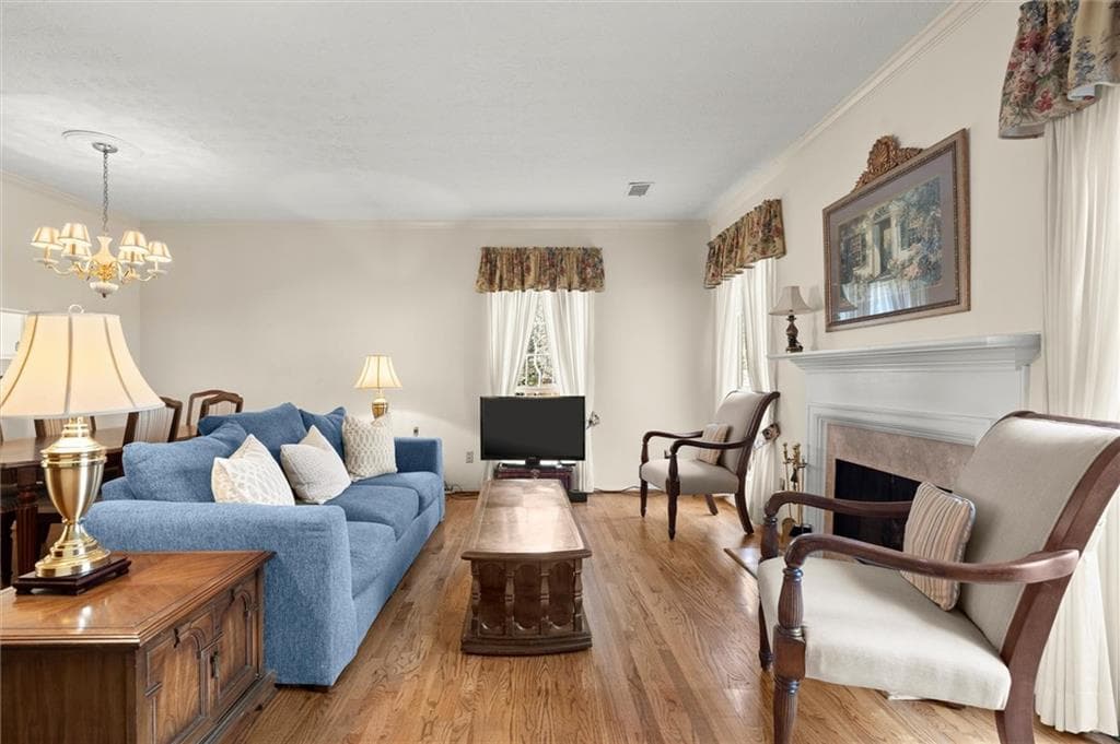 2 bedroom, 4 bathroom, 2,184 sq ft townhouse under contract at 3657 Monticello Commons, Peachtree Corners, GA 30092 — photo 5