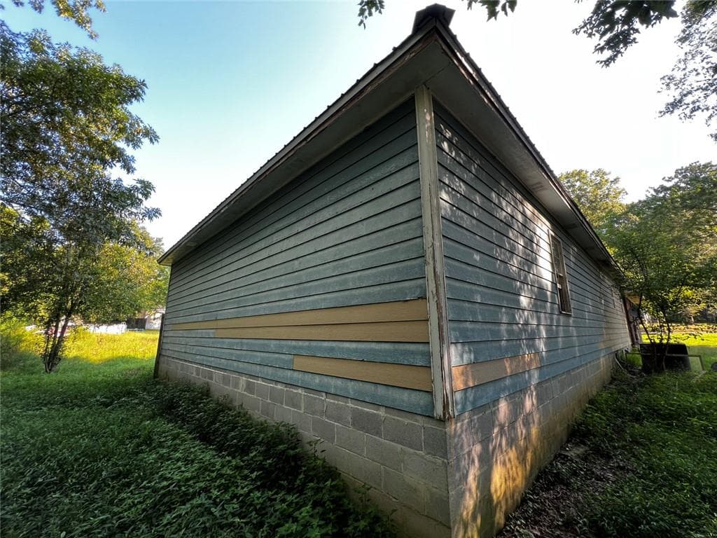 3 bedroom, 2 bathroom, 2,184 sq ft single family residence for sale at 6 Green Acre Road, Rome, GA 30165 — photo 6