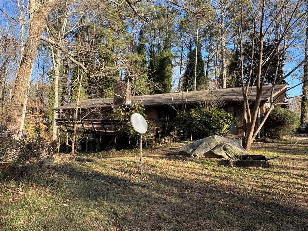 3 bedroom, 3 bathroom, 1,296 sq ft single family residence for sale at 3955 Demooney Road, Atlanta, GA 30349 — photo 4