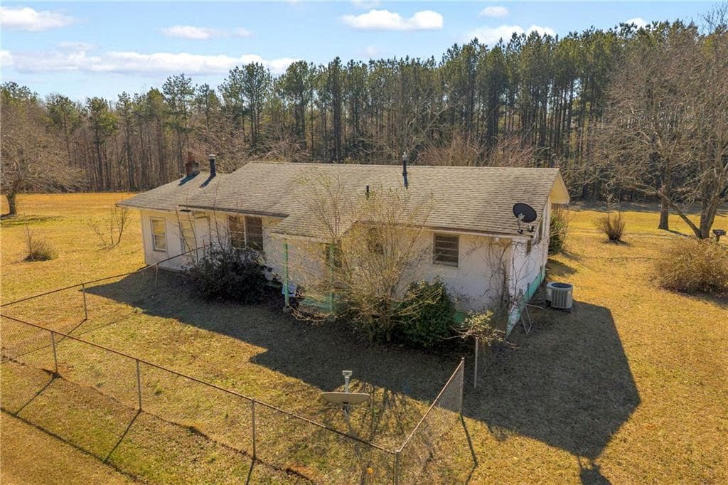 3 bedroom, 1 bathroom, 1 sq ft single family residence under contract at 91 Almetie Drive, Toccoa, GA 30577 — photo 9