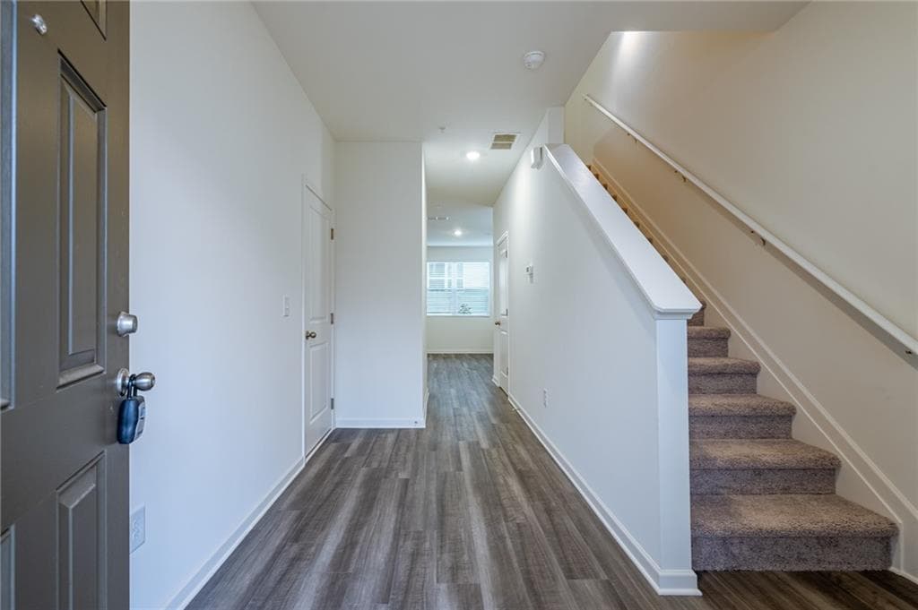 3 bedroom, 3 bathroom, 1,421 sq ft townhouse for rent at 2010 Ayla Drive, Douglasville, GA 30135 for $1,875 a month — photo 5