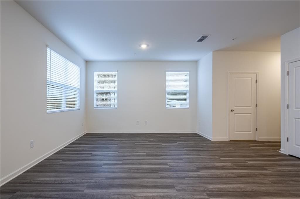 3 bedroom, 3 bathroom, 1,421 sq ft townhouse for rent at 2010 Ayla Drive, Douglasville, GA 30135 for $1,875 a month — photo 7