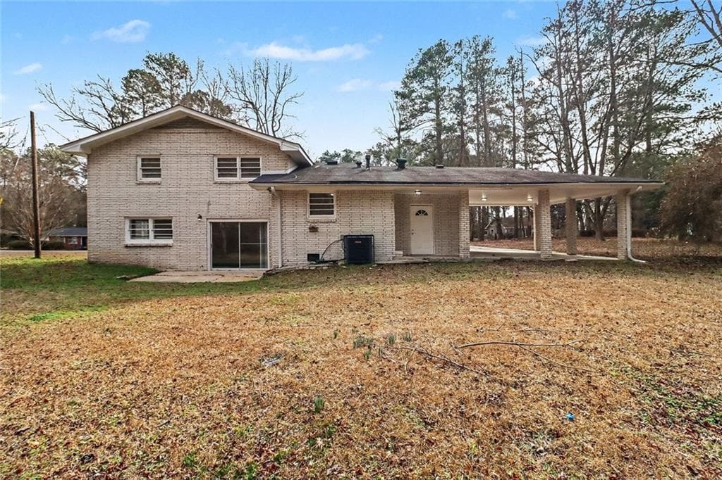 4 bedroom, 2 bathroom, 2,060 sq ft single family residence for sale at 1489 Pine Drive, Atlanta, GA 30349 — photo 2