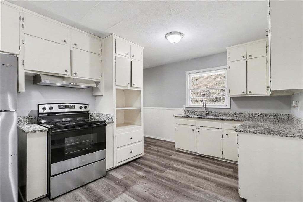 4 bedroom, 2 bathroom, 2,060 sq ft single family residence for sale at 1489 Pine Drive, Atlanta, GA 30349 — photo 8