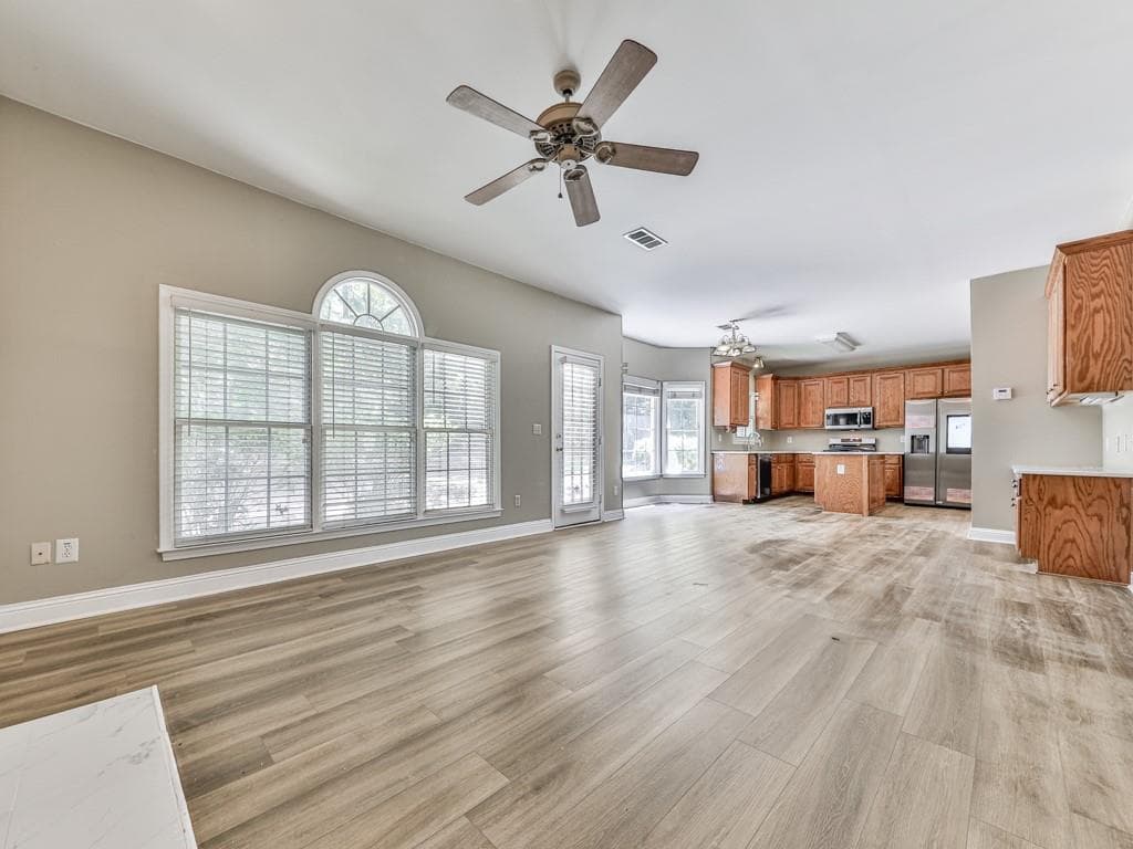 4 bedroom, 3 bathroom, 2,542 sq ft single family residence for sale at 4601 Ethel Springs Trail, Mableton, GA 30126 — photo 4