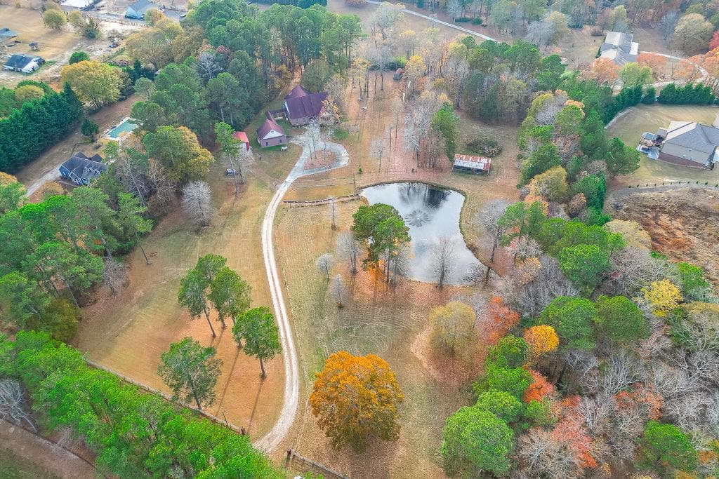 4 bedroom, 4 bathroom, 5,183 sq ft single family residence for sale at 525 Cooper Road, Loganville, GA 30052 — photo 2
