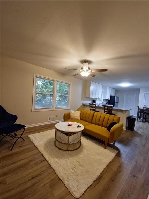 3 bedroom, 2 bathroom, 1,527 sq ft single family residence for rent at 6702 Songwood Drive, Austell, GA 30168 for $3,000 a month — photo 6