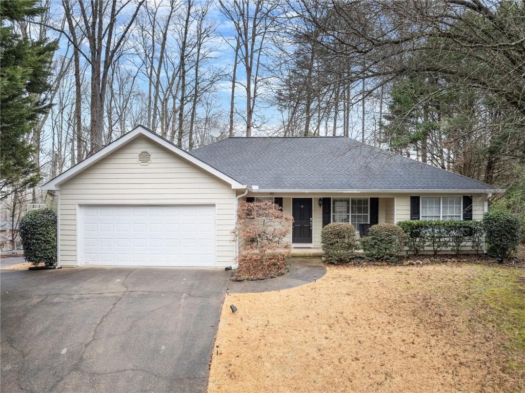 8450 Emerald Pointe Lane, Gainesville, GA 30506 — most recent listing photo