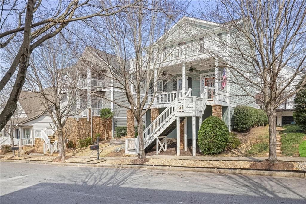 4 bedroom, 4 bathroom, 2,517 sq ft single family residence sold at 1655 Barfield Run, Atlanta, GA 30318