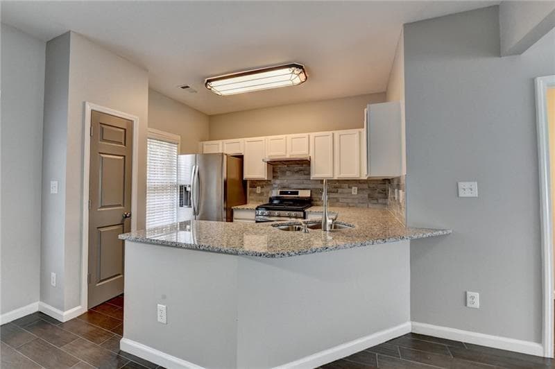 3 bedroom, 4 bathroom, 1,681 sq ft townhouse for sale at 5987 Turfway Park Court, Sugar Hill, GA 30518 — photo 9