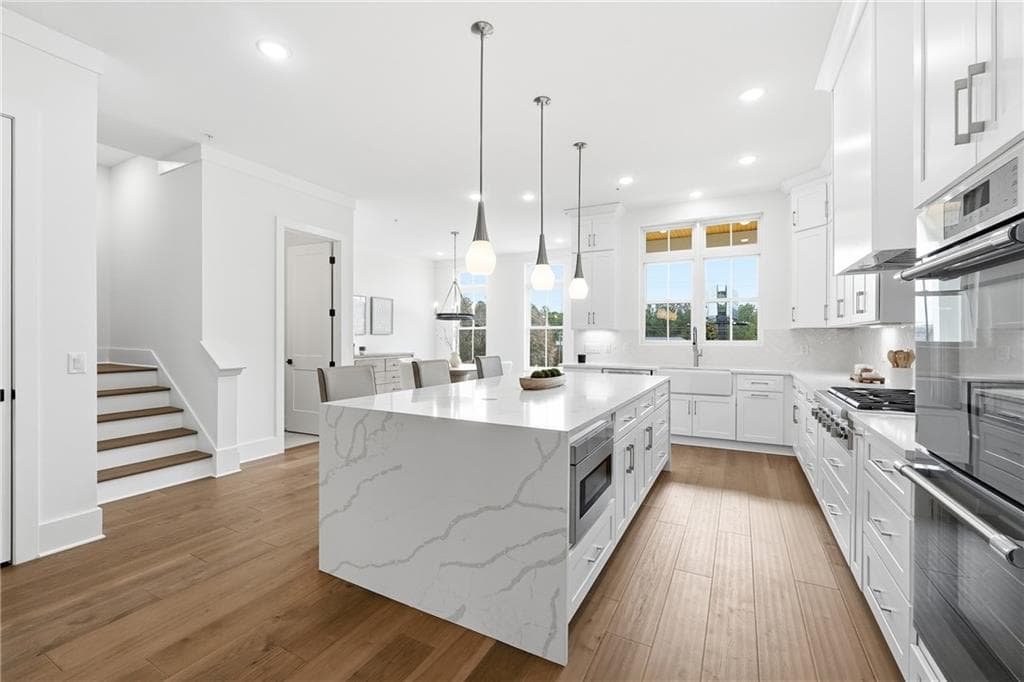 4 bedroom, 4 bathroom, 3,075 sq ft townhouse for sale at 531 S Main Street 210, Alpharetta, GA 30009 — photo 6