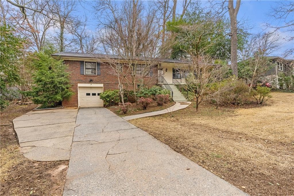 2098 Trailmark Drive, Decatur, GA 30033 — most recent listing photo