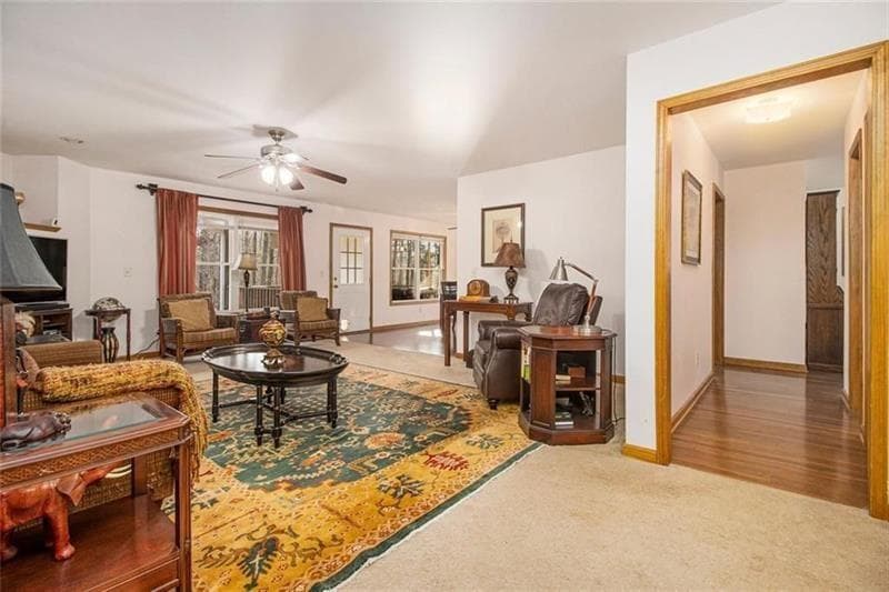 6 bedroom, 6 bathroom, 4,102 sq ft single family residence for sale at 490 Dorsey Road, Hampton, GA 30228 — photo 6