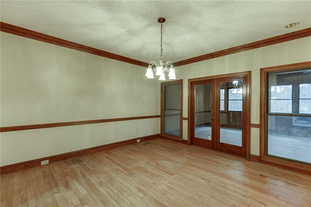 4 bedroom, 4 bathroom, 5,183 sq ft single family residence for sale at 525 Cooper Road, Loganville, GA 30052 — photo 8