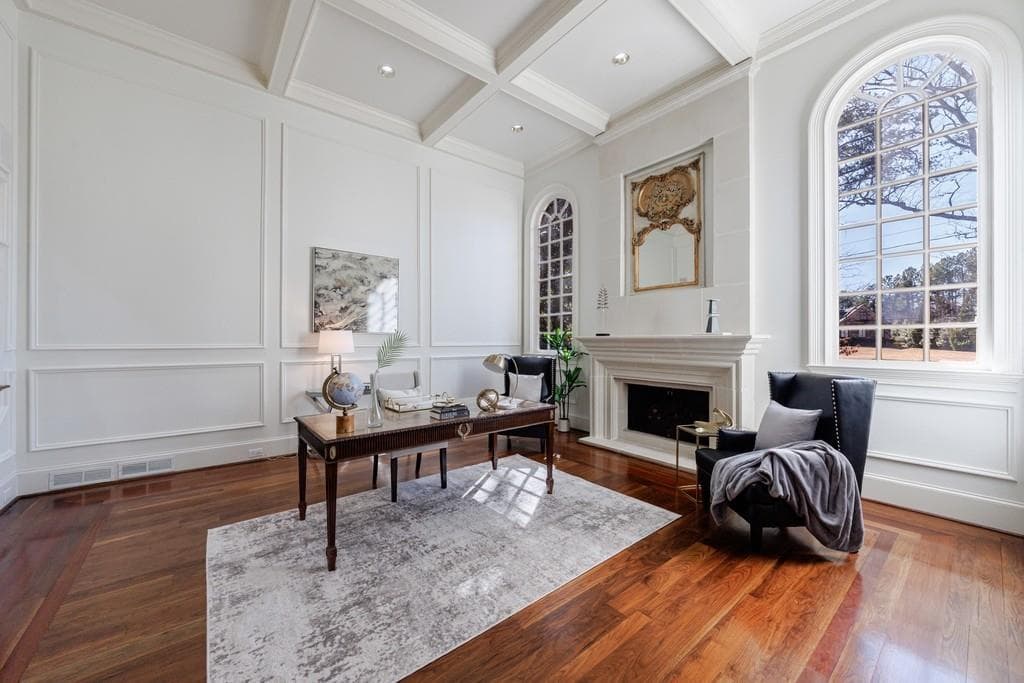 5 bedroom, 8 bathroom, 6,138 sq ft single family residence for sale at 4037 Wieuca Road, Atlanta, GA 30342 — photo 10
