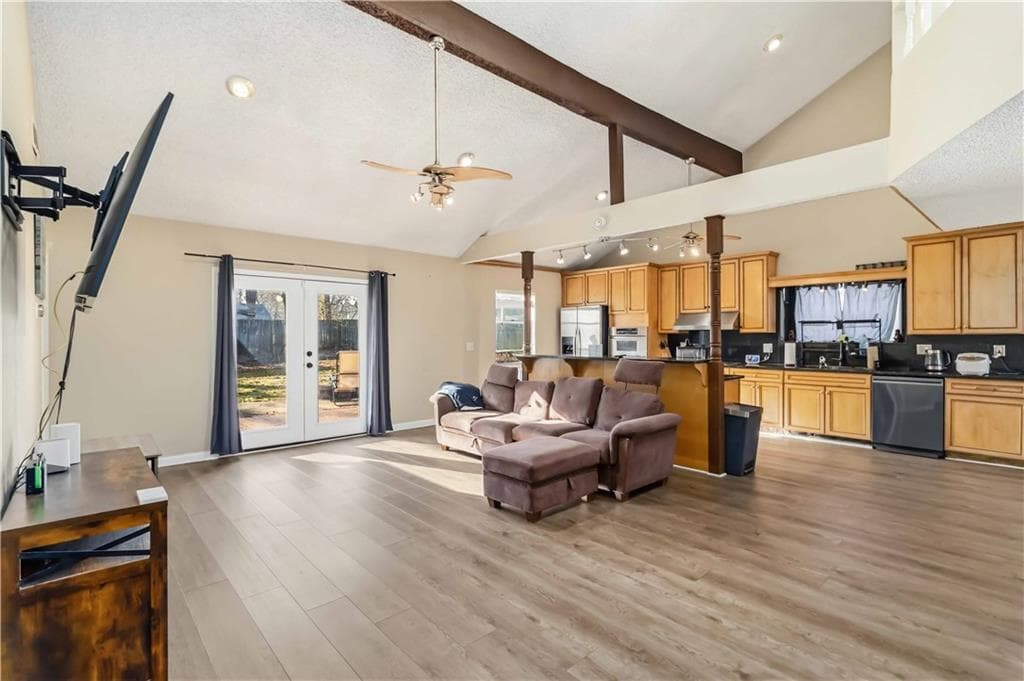 4 bedroom, 3 bathroom, 2,430 sq ft single family residence for sale at 2170 Hunters Ridge Drive, Lawrenceville, GA 30044 — photo 5