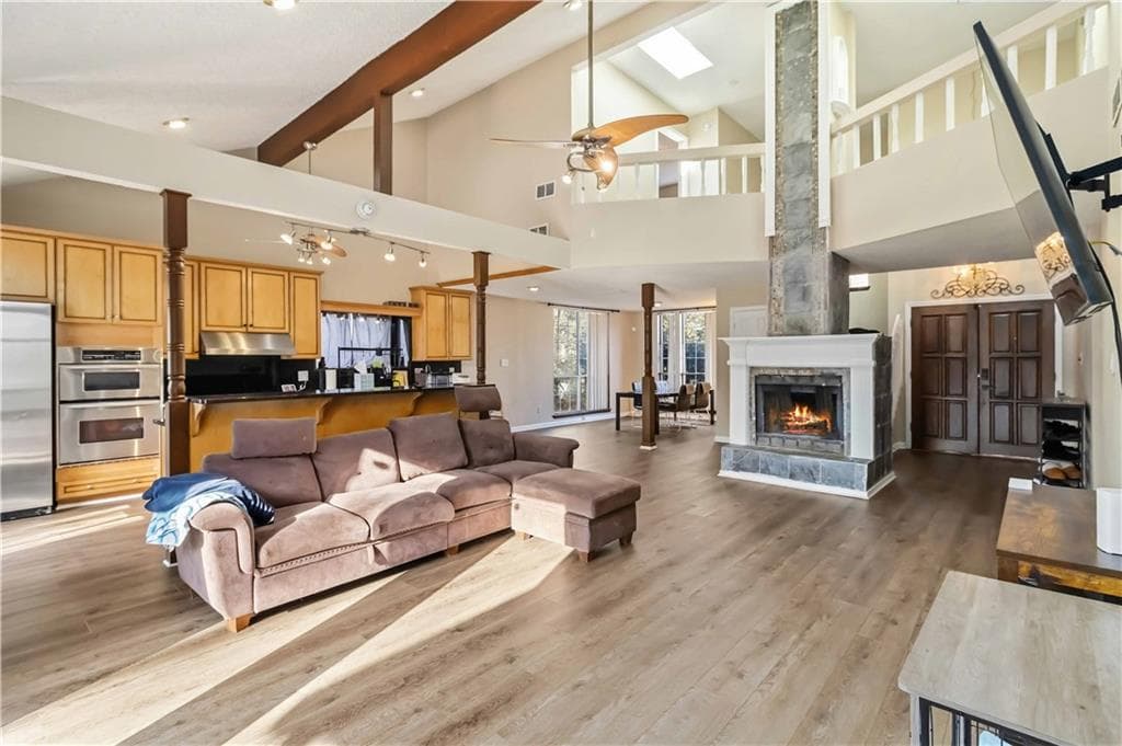 4 bedroom, 3 bathroom, 2,430 sq ft single family residence for sale at 2170 Hunters Ridge Drive, Lawrenceville, GA 30044 — photo 6