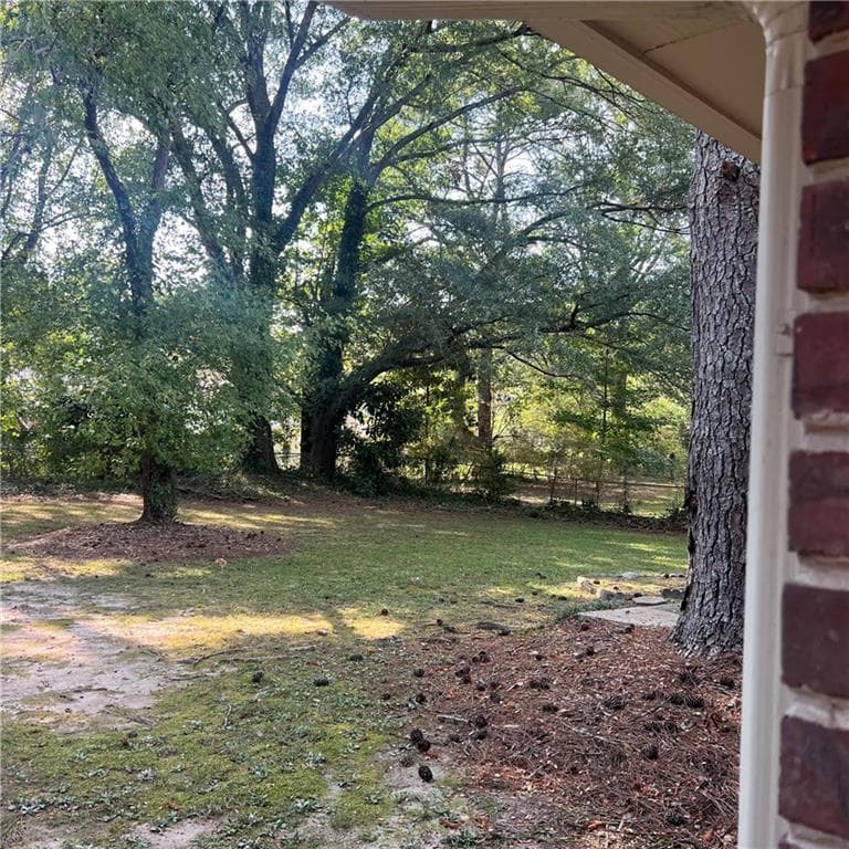 3 bedroom, 2 bathroom, 1,337 sq ft single family residence for sale at 6435 Connell Road, Atlanta, GA 30349 — photo 5