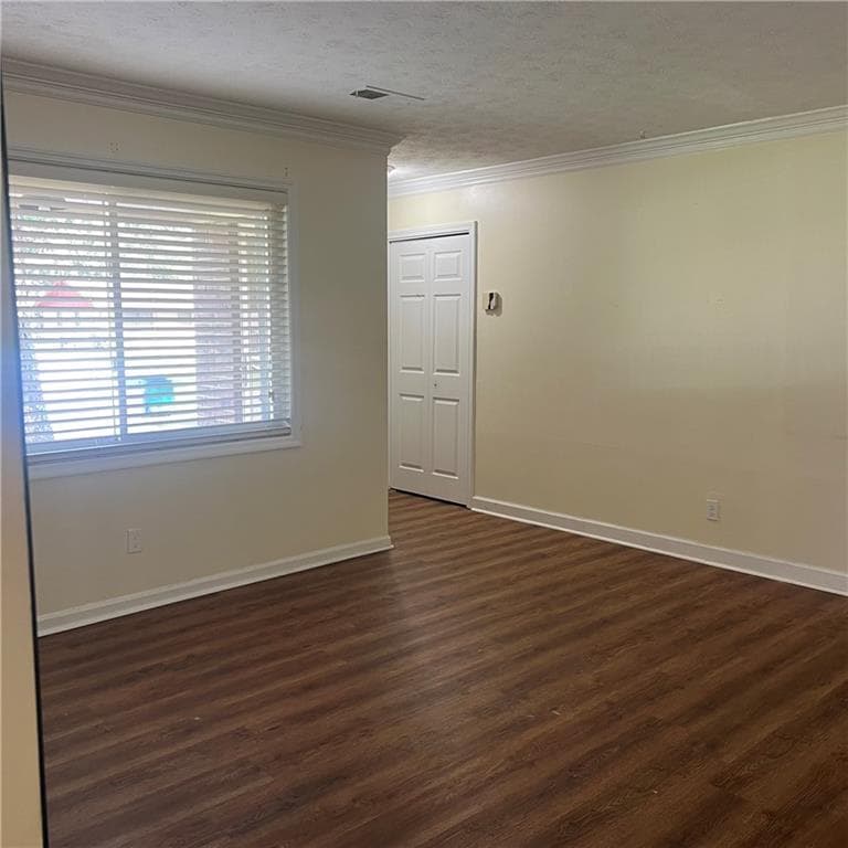 3 bedroom, 2 bathroom, 1,337 sq ft single family residence for sale at 6435 Connell Road, Atlanta, GA 30349 — photo 6