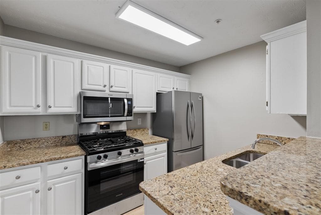 2 bedroom, 2 bathroom, 1,128 sq ft condominium for sale at 1364 Keys Crossing, Atlanta, GA 30319 — photo 4