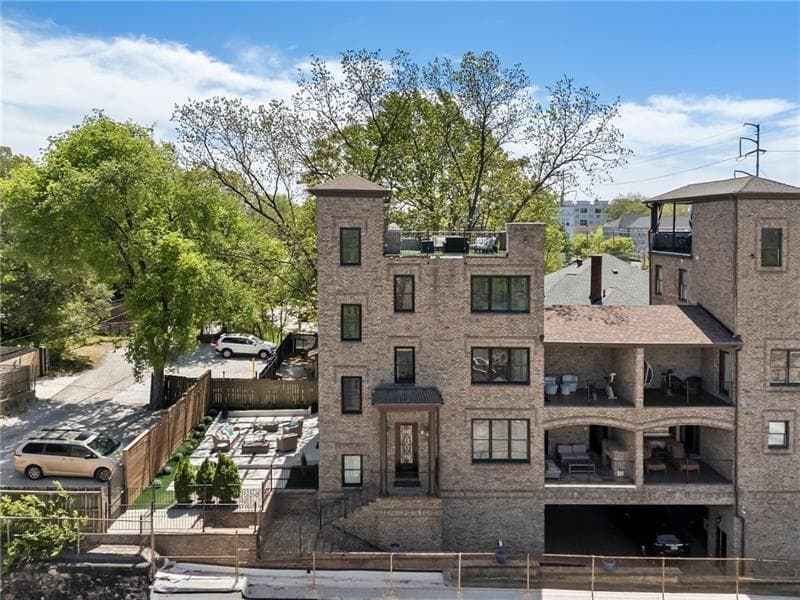 3 bedroom, 5 bathroom, 2,871 sq ft townhouse for sale at 631 Boulevard, Atlanta, GA 30308 — photo 2