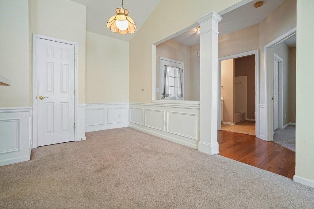 3 bedroom, 3 bathroom, 3,520 sq ft townhouse for sale at 250 Camry Circle, Dallas, GA 30157 — photo 9