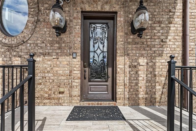 3 bedroom, 4 bathroom, 2,871 sq ft townhouse for sale at 629 Boulevard, Atlanta, GA 30308 — photo 2