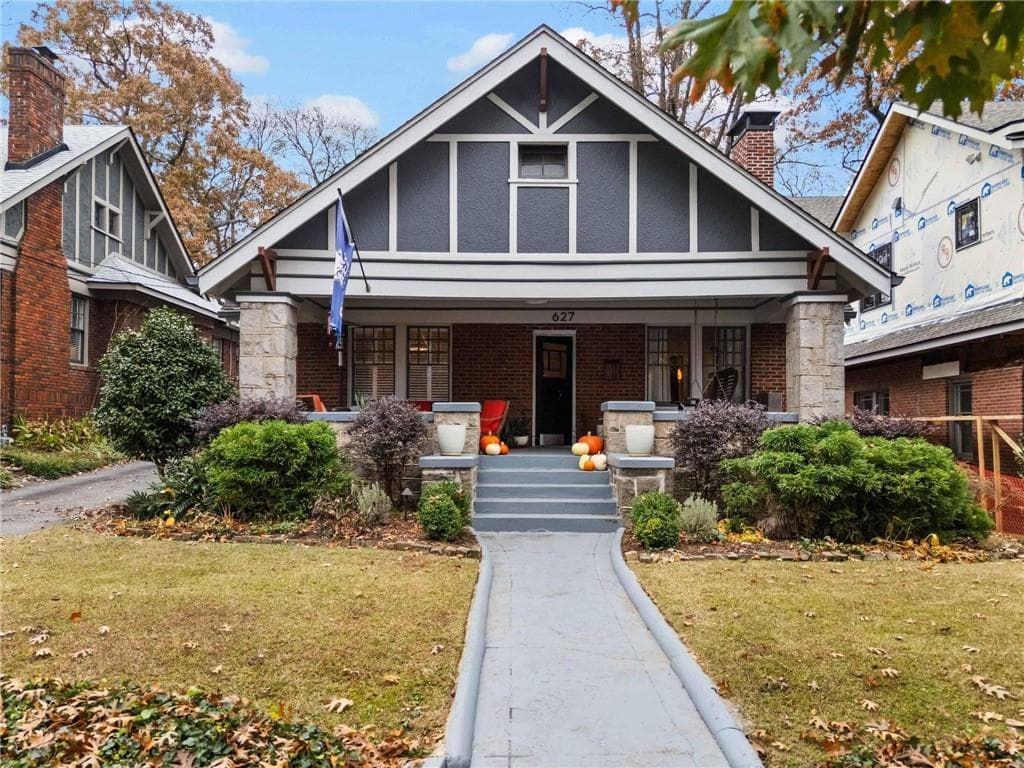 3 bedroom, 2 bathroom, 1,969 sq ft single family residence sold at 627 Park Drive, Atlanta, GA 30306