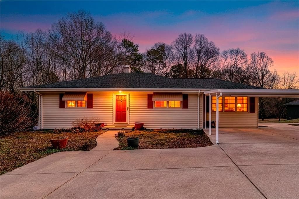 150 Clarks Bridge Road, Gainesville, GA 30501 — most recent listing photo