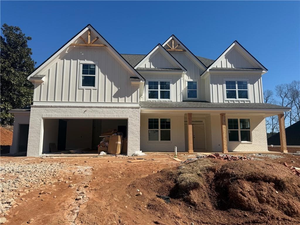 5 bedroom, 4 bathroom, 3,479 sq ft single family residence sold at 2646 Waters Edge Drive, Gainesville, GA 30504