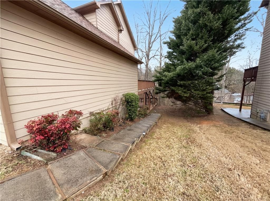 4 bedroom, 4 bathroom, 3,028 sq ft single family residence under contract at 2859 Savannah Walk Lane, Suwanee, GA 30024 — photo 8