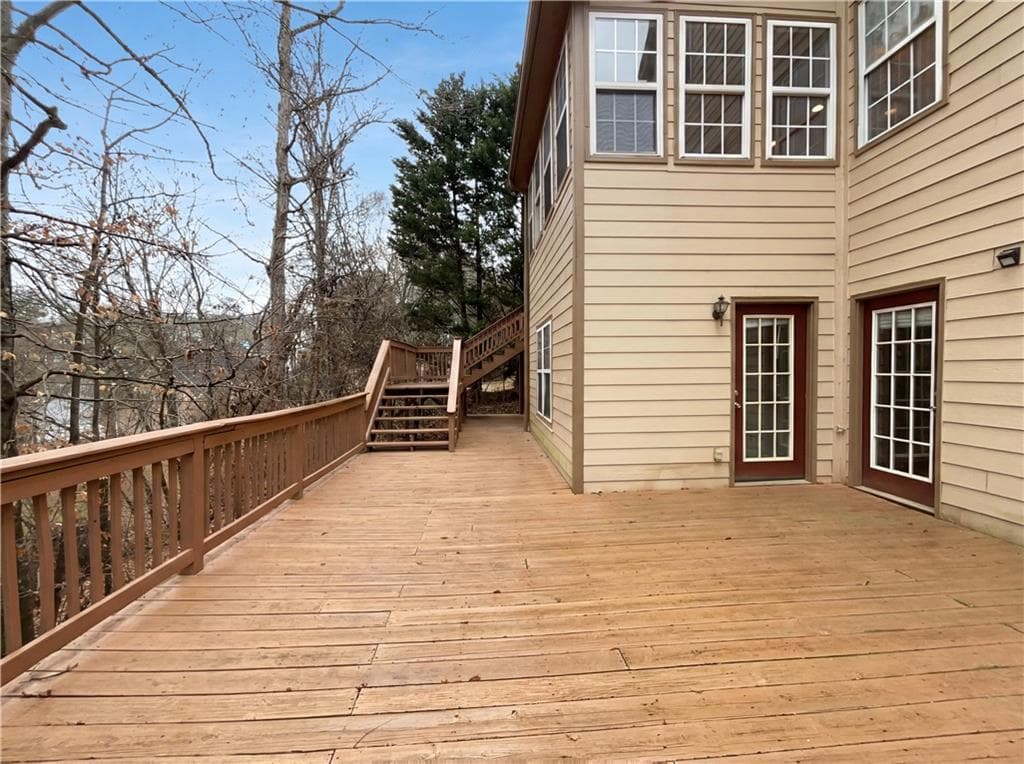 4 bedroom, 4 bathroom, 3,028 sq ft single family residence under contract at 2859 Savannah Walk Lane, Suwanee, GA 30024 — photo 10