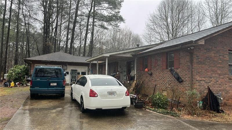 3 bedroom, 2 bathroom single family residence for sale at 3747 &3755&3775 Atlanta Highway, Cumming, GA 30040 — photo 4
