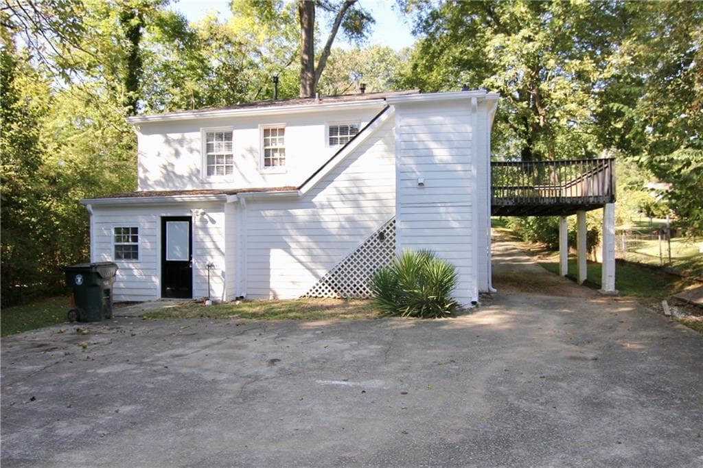 1 bedroom, 1 bathroom duplex for rent at 2187 PLANTATION Lane B, Chamblee, GA 30341 for $1,200 a month — photo 1 of 25