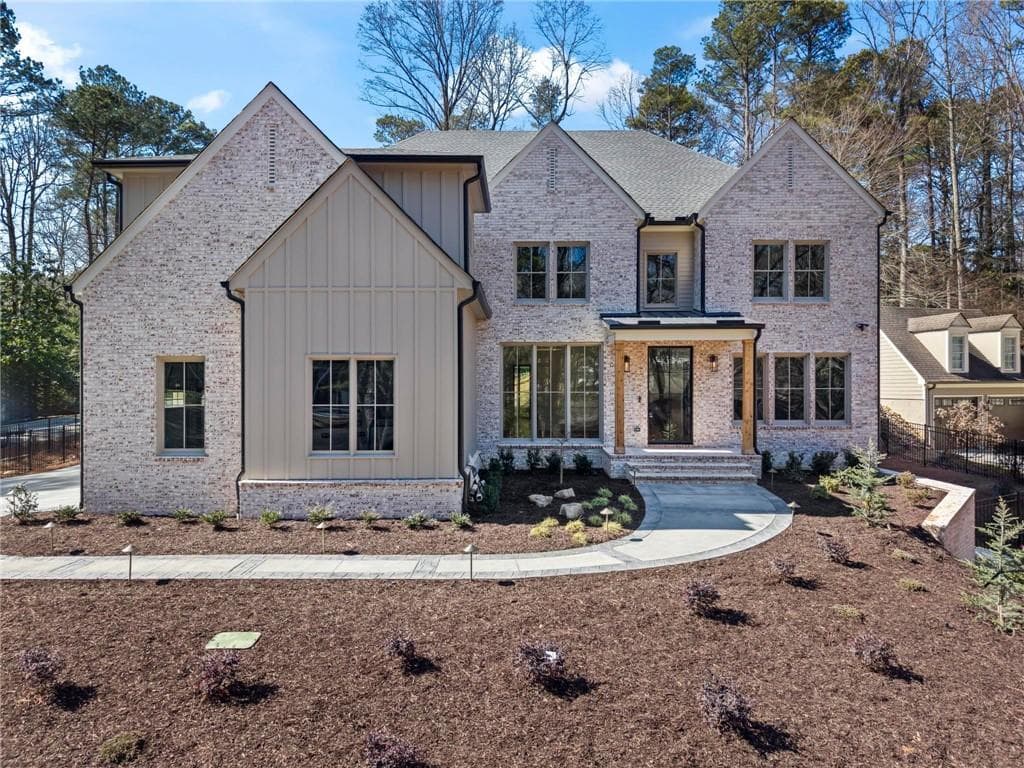 5 bedroom, 6 bathroom, 6,000 sq ft single family residence sold at 3680 Tanglewood Drive, Atlanta, GA 30339